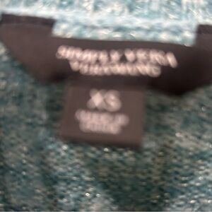 Simply Vera Vera Wang Blue Sweater